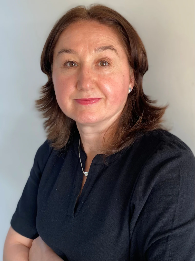 Svetlana Mira