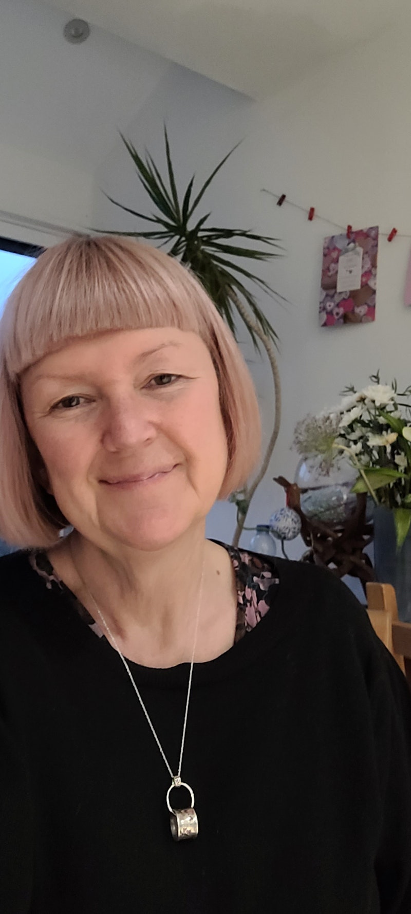 Jane Henderson  SFHEA FIIC FRHistS ACR