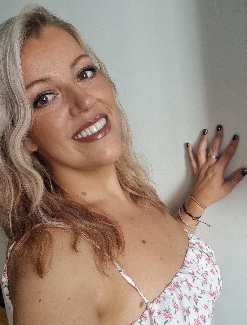 Natalie Jones   BSc MA