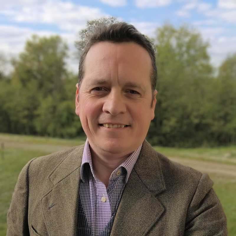 Richard Steer  PgDip BA (Hons) GCGI