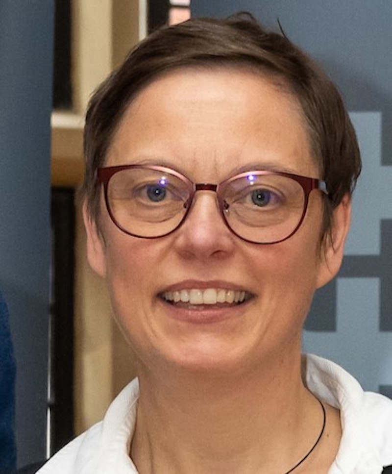 Mari Nowell   MSc, PhD