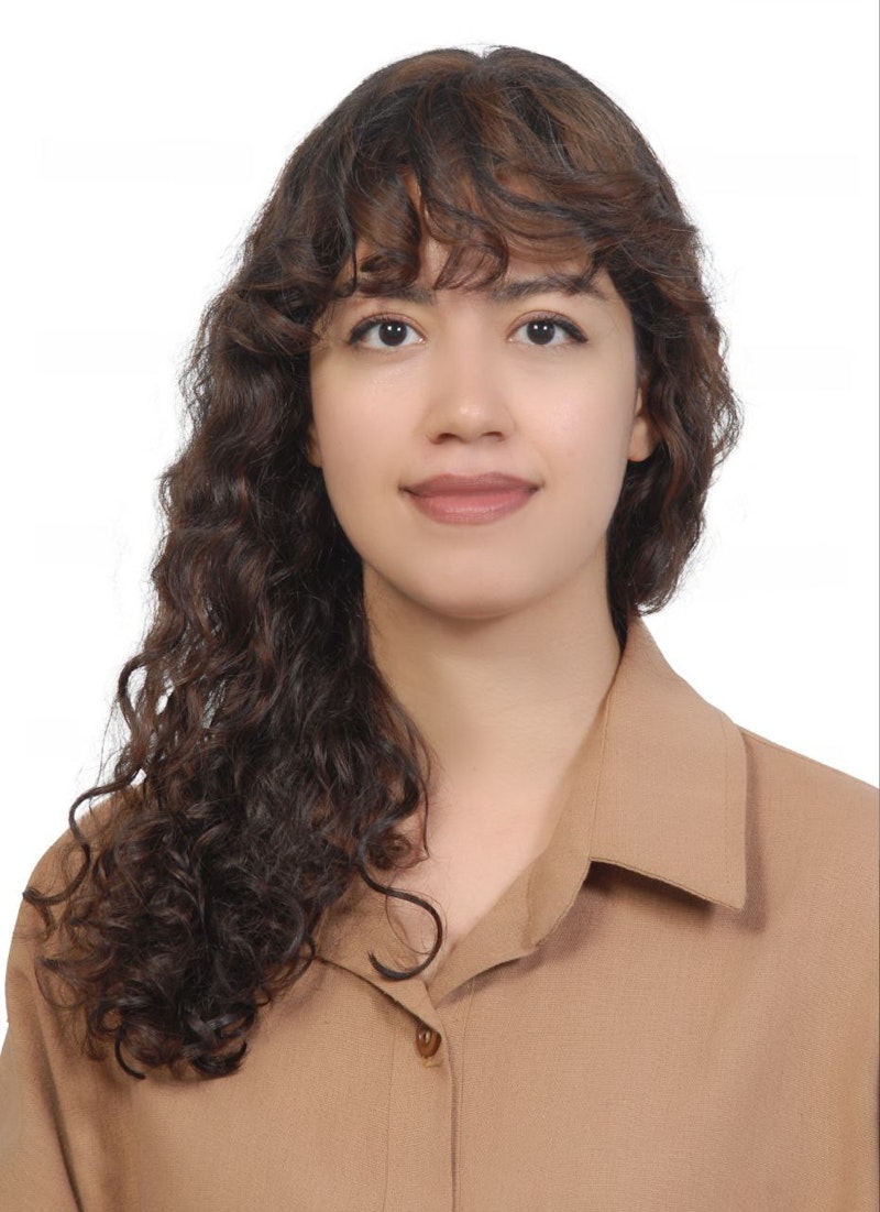 Shima Yekkehbashheidari 