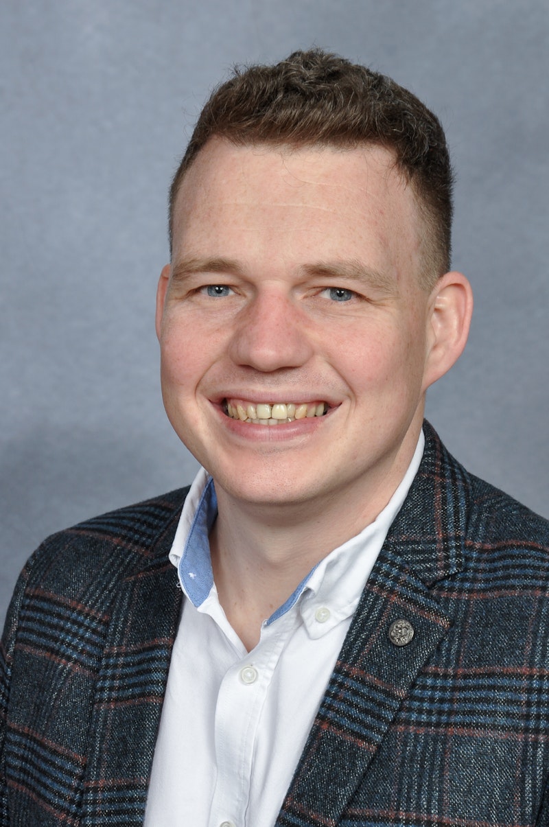 Michael Hackman  SFHEA BSc (Hons) PGCE CTEACH FSET