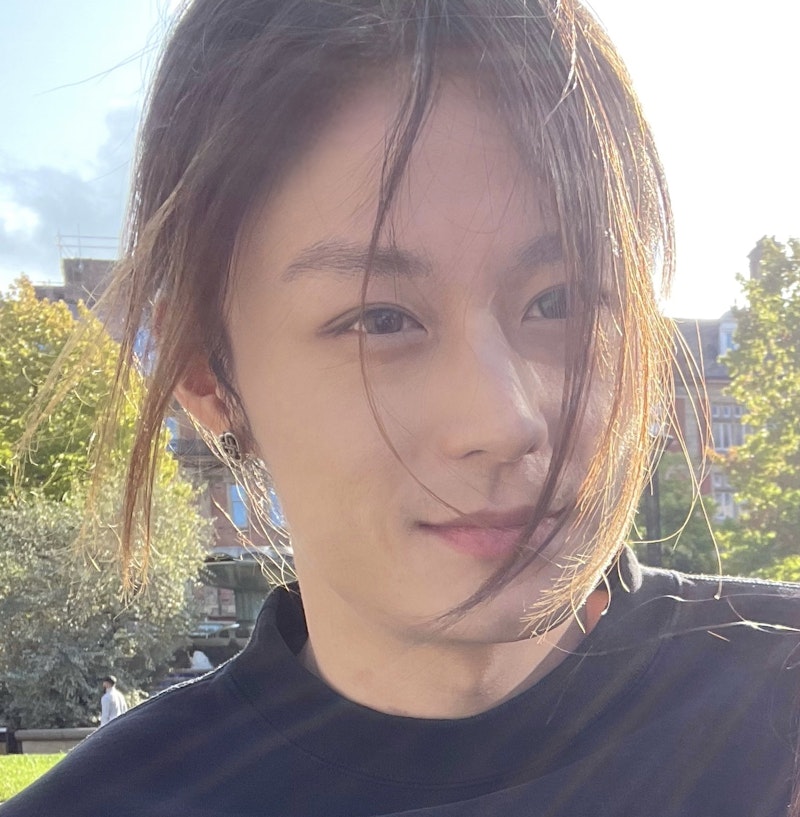 Jijie Zou  BA, MA (Sheffield), PhD student (Cardiff)