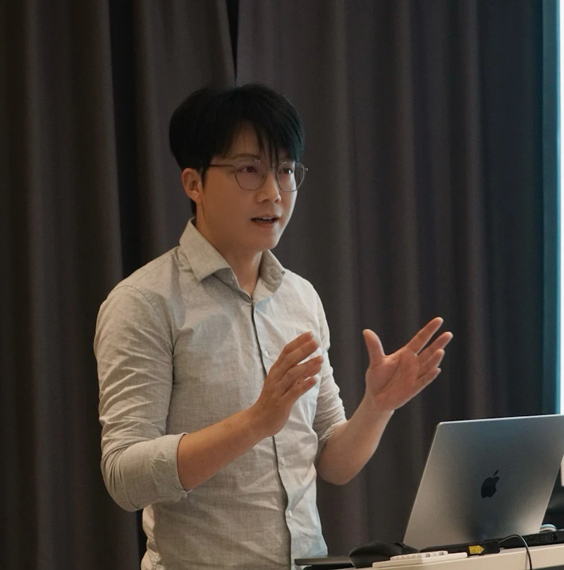Picture of Zhiwen Luo